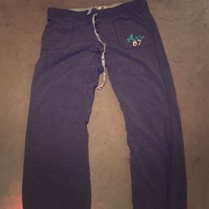 Aero sweats size M